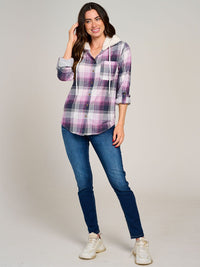 WOMEN'S LONG SLEEVE FRONT POCKET BUTTON UP SHERPA HOODED PLAID SHIRT