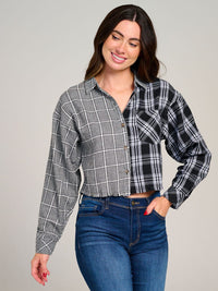 WOMEN'S LONG SLEEVE FRONT POCKET BUTTON UP PLAID SHIRT