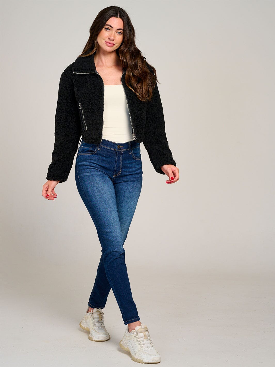 WOMEN'S LONG SLEEVE ZIP UP POCKETS SHERPA JACKET
