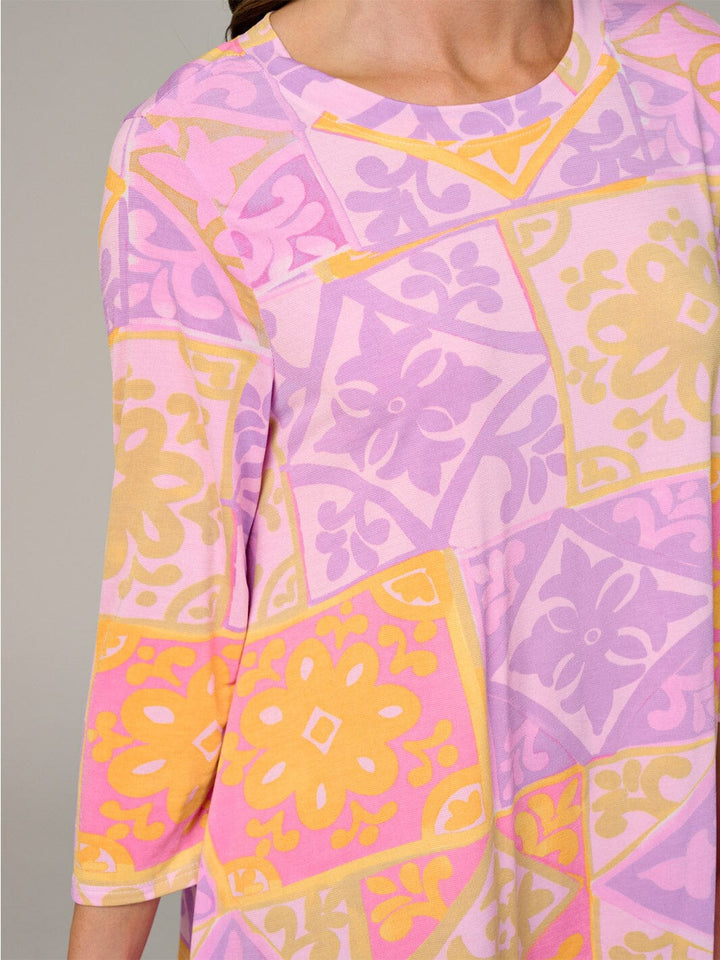 WOMEN'S 3/4 SLEEVE HIGH-LOW MULTI PRINT TUNIC BLOUSE