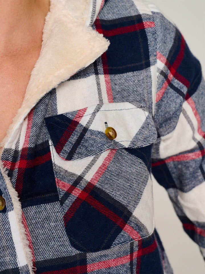 WOMEN'S LONG SLEEVE FRONT POCKET BUTTON UP SHERPA HOODED PLAID SHIRT
