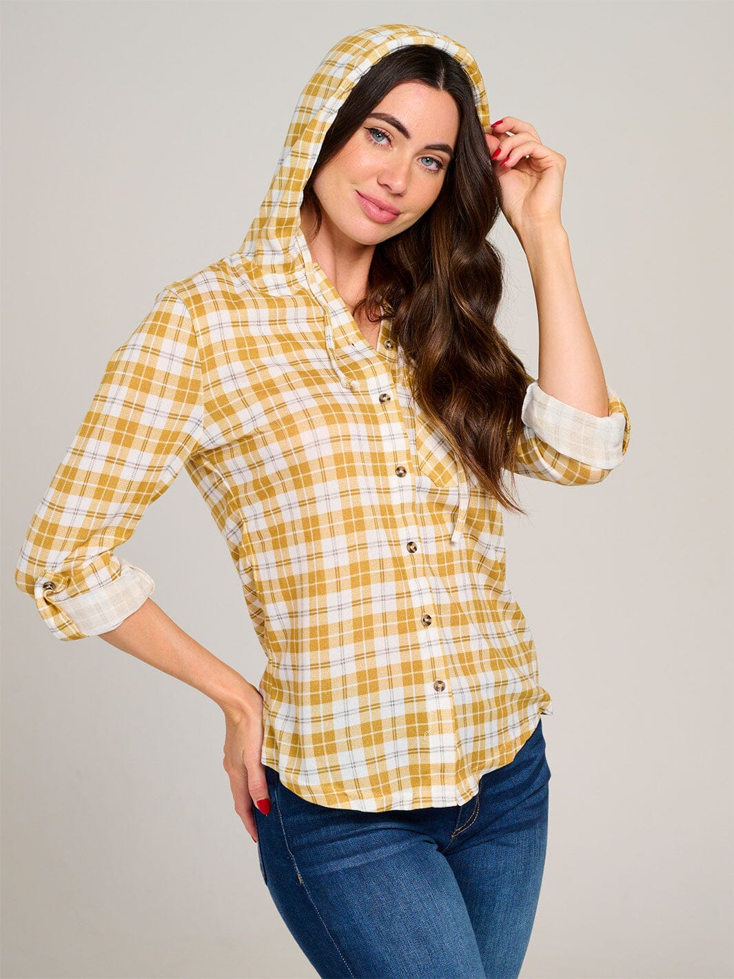 WOMEN'S LONG SLEEVE FRONT POCKET BUTTON UP HOODED PLAID SHIRT