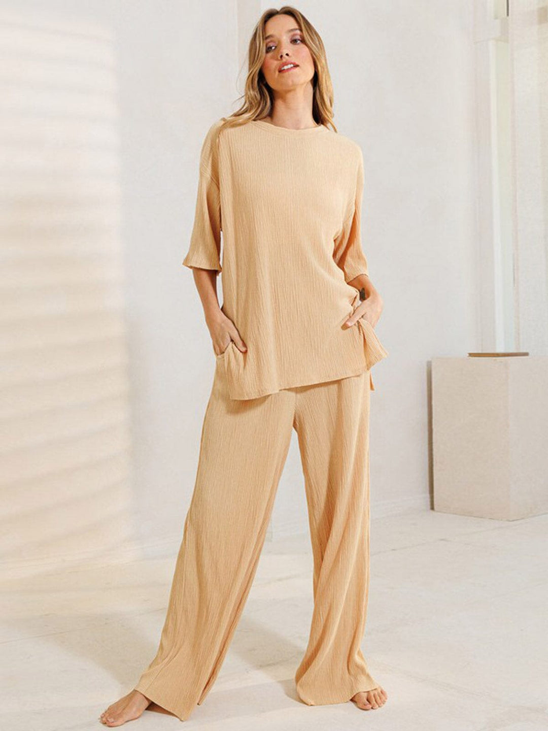 WOMEN'S ELASTIC WAIST WIDE LEG PANTS