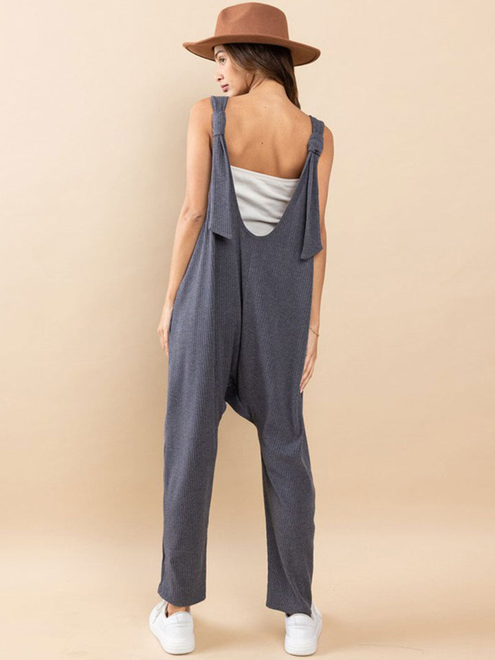 WOMEN'S SLEEVELESS FRONT V-NECK POCKET STRAIGHT LEG RIBBED JUMPSUIT