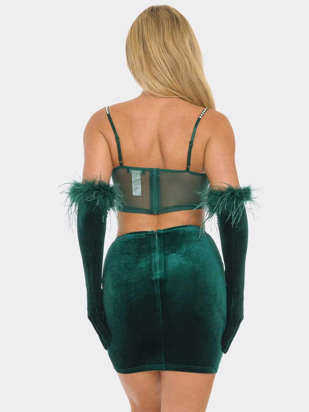 WOMEN'S SLEEVELESS CROP TOP WITH GLOVES & MINI VELVET 3PC. SET