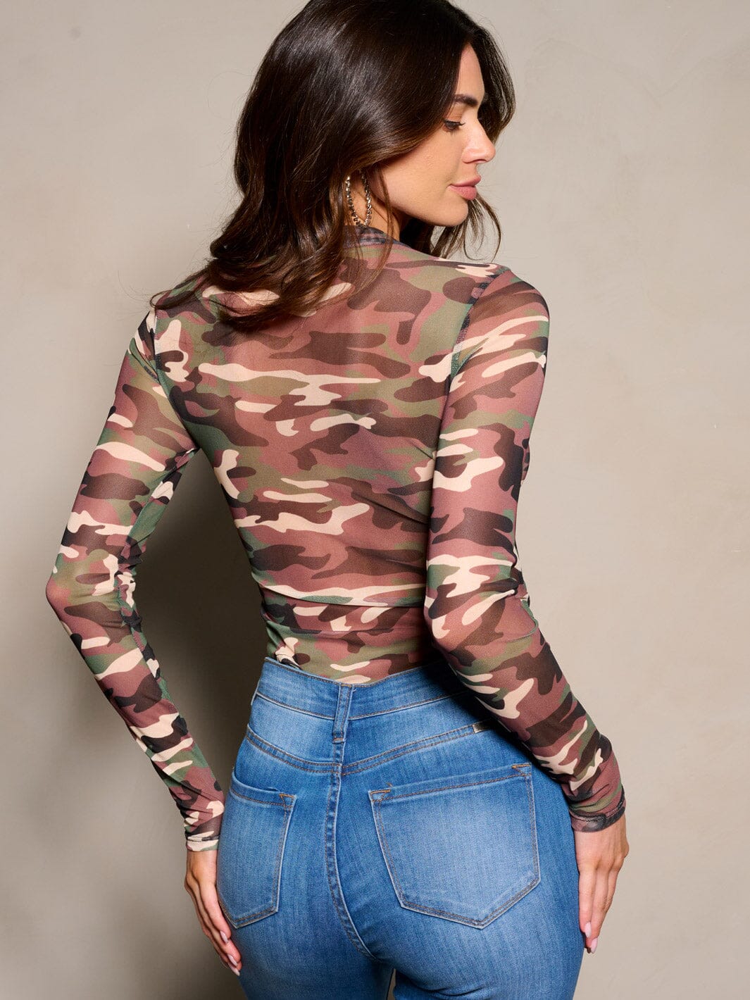 WOMEN'S LONG SLEEVE MOCK NECK CAMO PRINT BODYSUIT