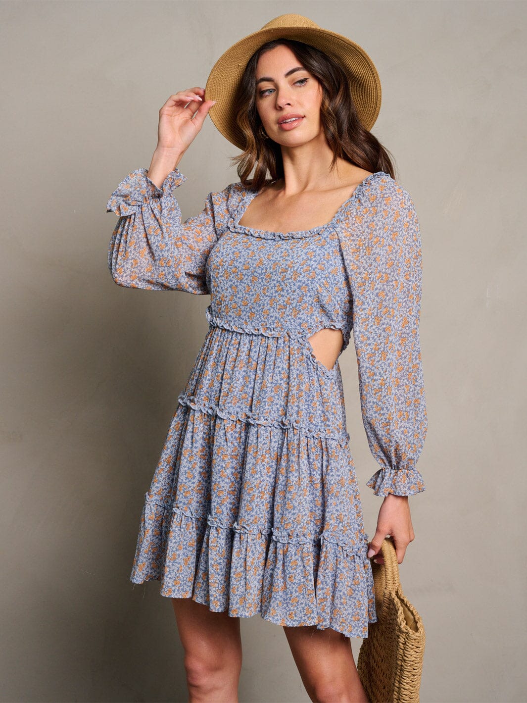 WOMEN'S LONG SLEEVE CUT OUT TIERED FLORAL MINI DRESS