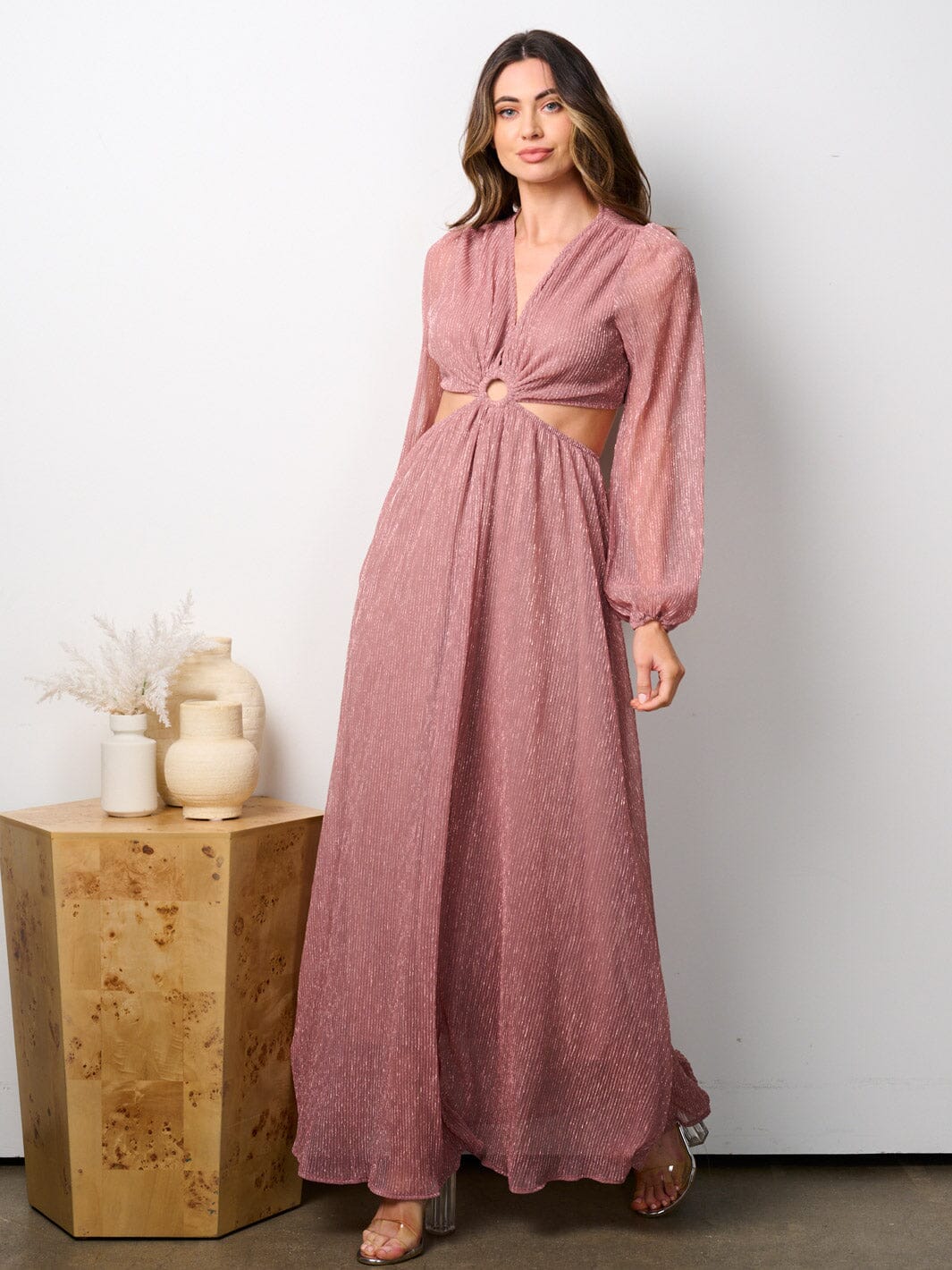 WOMEN'S LONG SLEEVE V-NECK CUT OUT SHIMMER MAXI DRESS