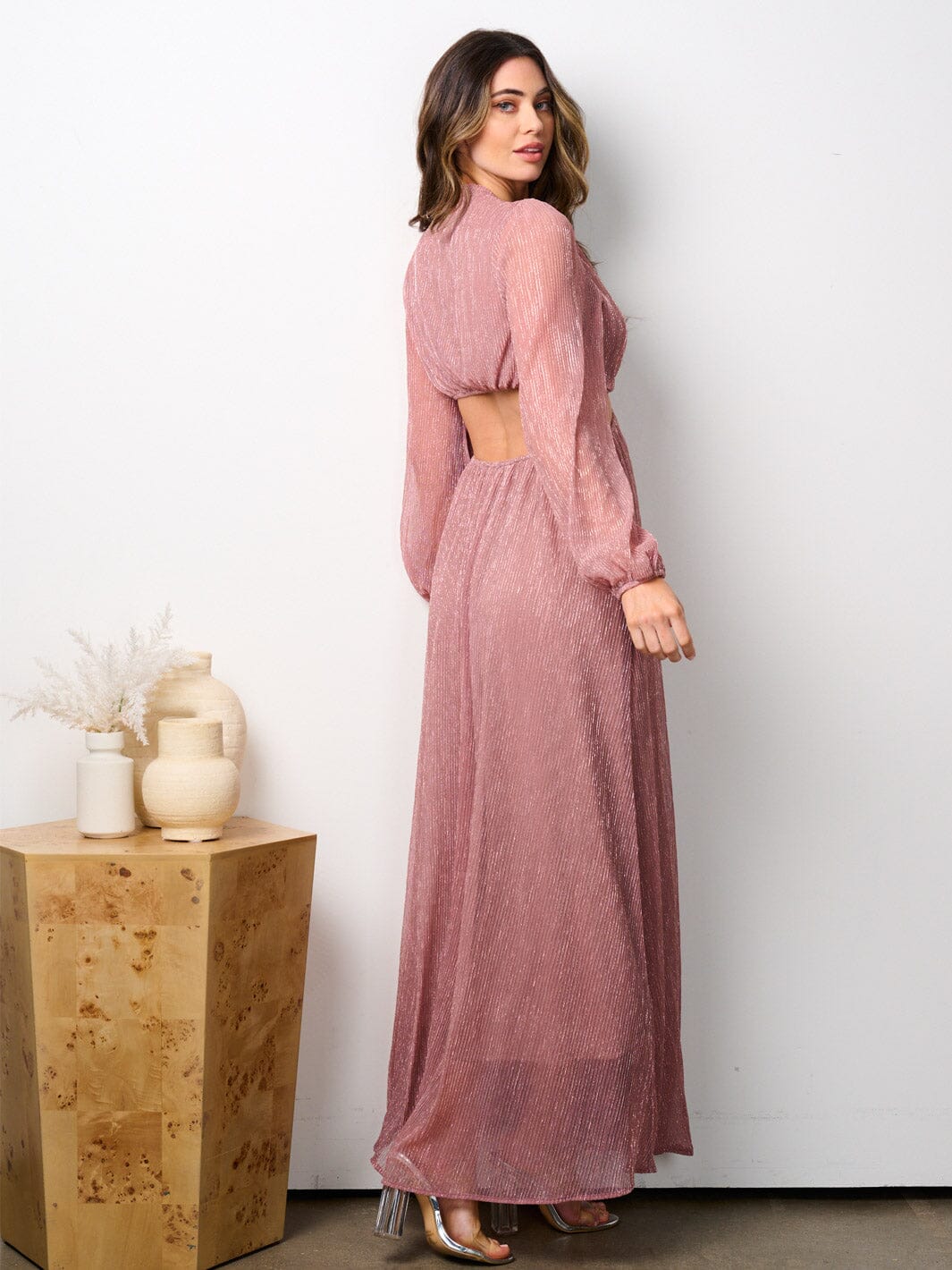 WOMEN'S LONG SLEEVE V-NECK CUT OUT SHIMMER MAXI DRESS