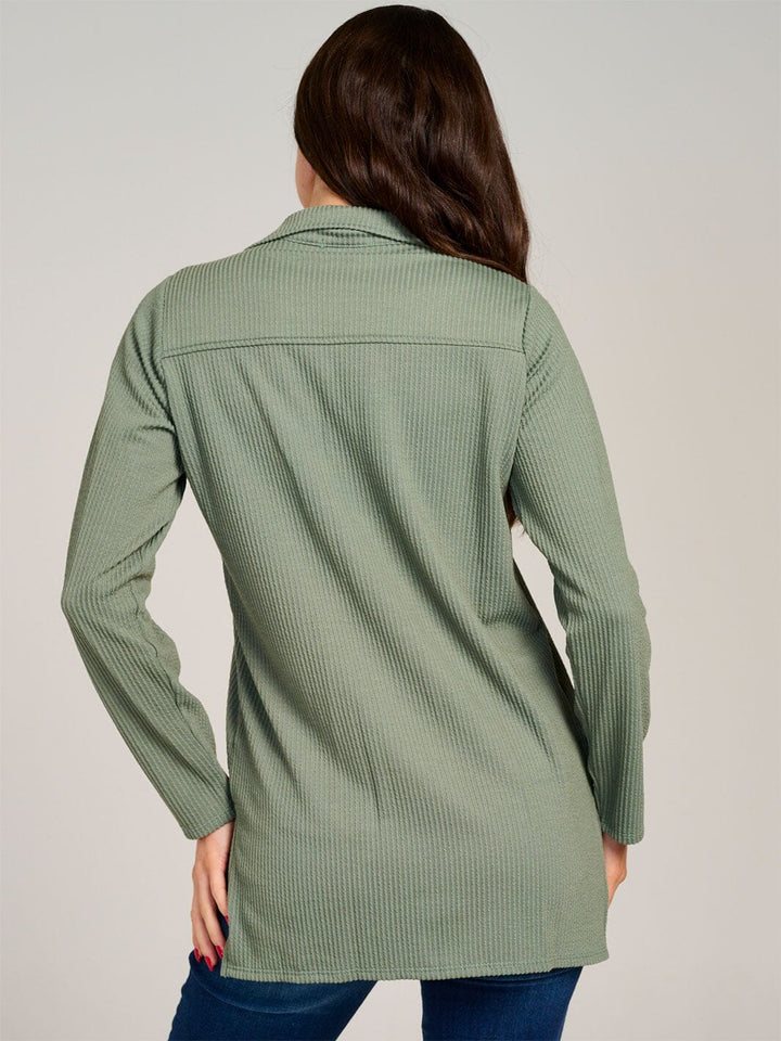 WOMEN'S LONG SLEEVE BUTTON CLOSURE FRONT POCKET RIBBED TOP