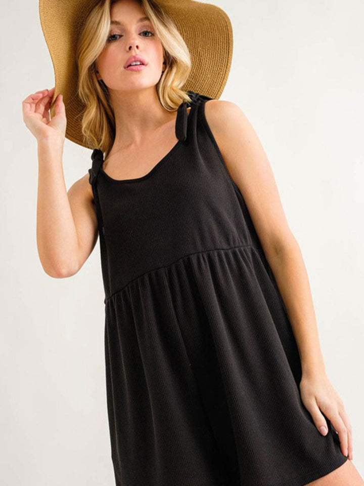 WOMEN'S SLEEVELESS V-NECK FRONT POCKET WAFFLE ROMPER