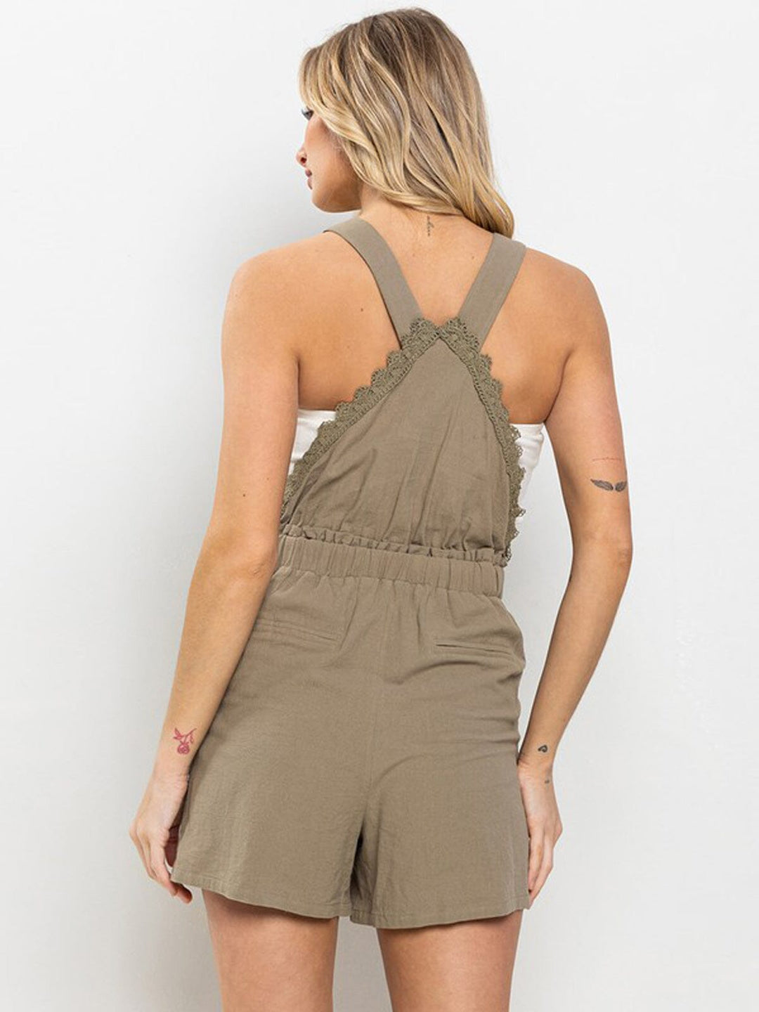WOMEN'S SLEEVELESS POCKETS TRIM DETAILED OVERALL