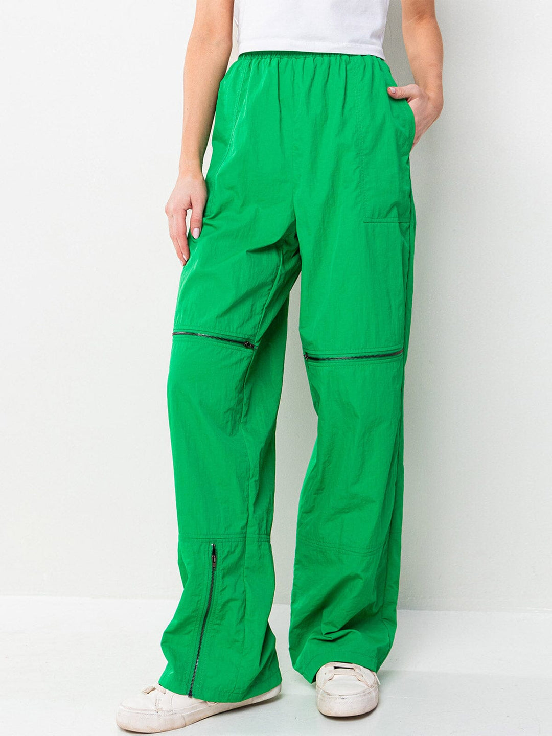 WOMEN'S ELASTIC WAIST ZIPPER DETAILED POCKETS WIDE LEG PANTS