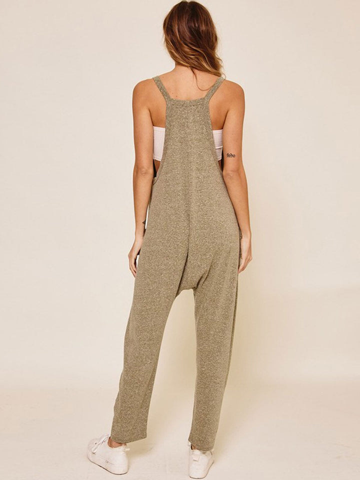 WOMEN'S SLEEVELESS FRONT POCKET V-NECK STRAIGHT LEG JUMPSUIT