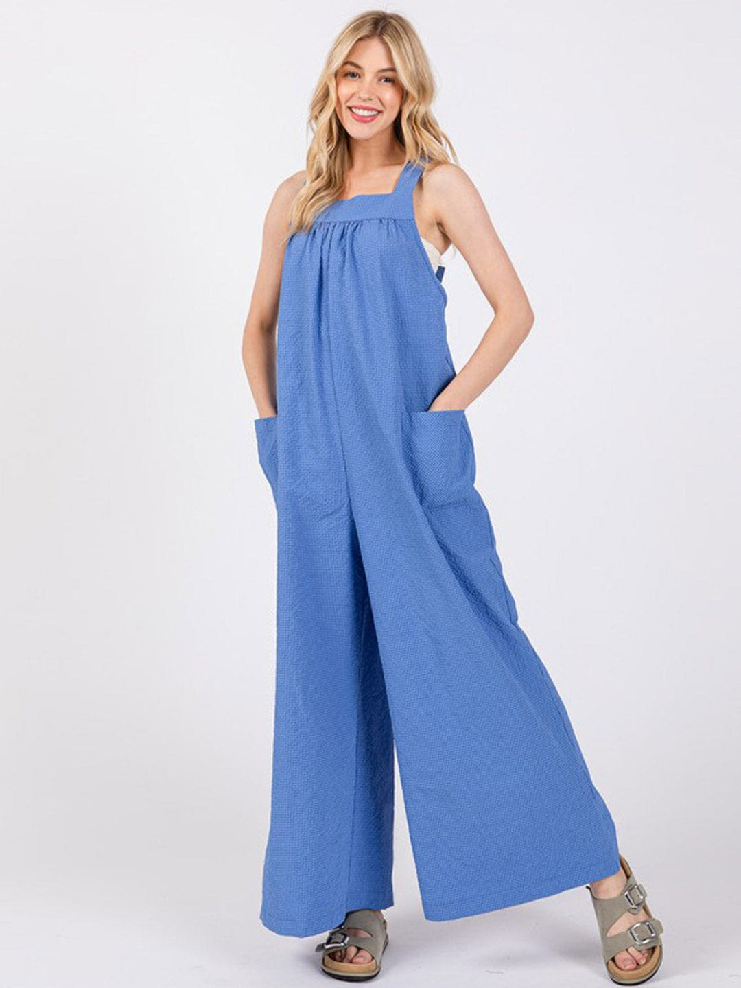 WOMEN'S SLEEVELESS SQUARE NECK FRONT POCKETS WIDE LEG JUMPSUIT