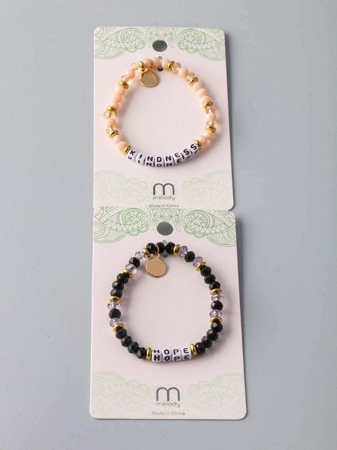 WOMEN'S FASHION ASSORTED COLORS BRACELET