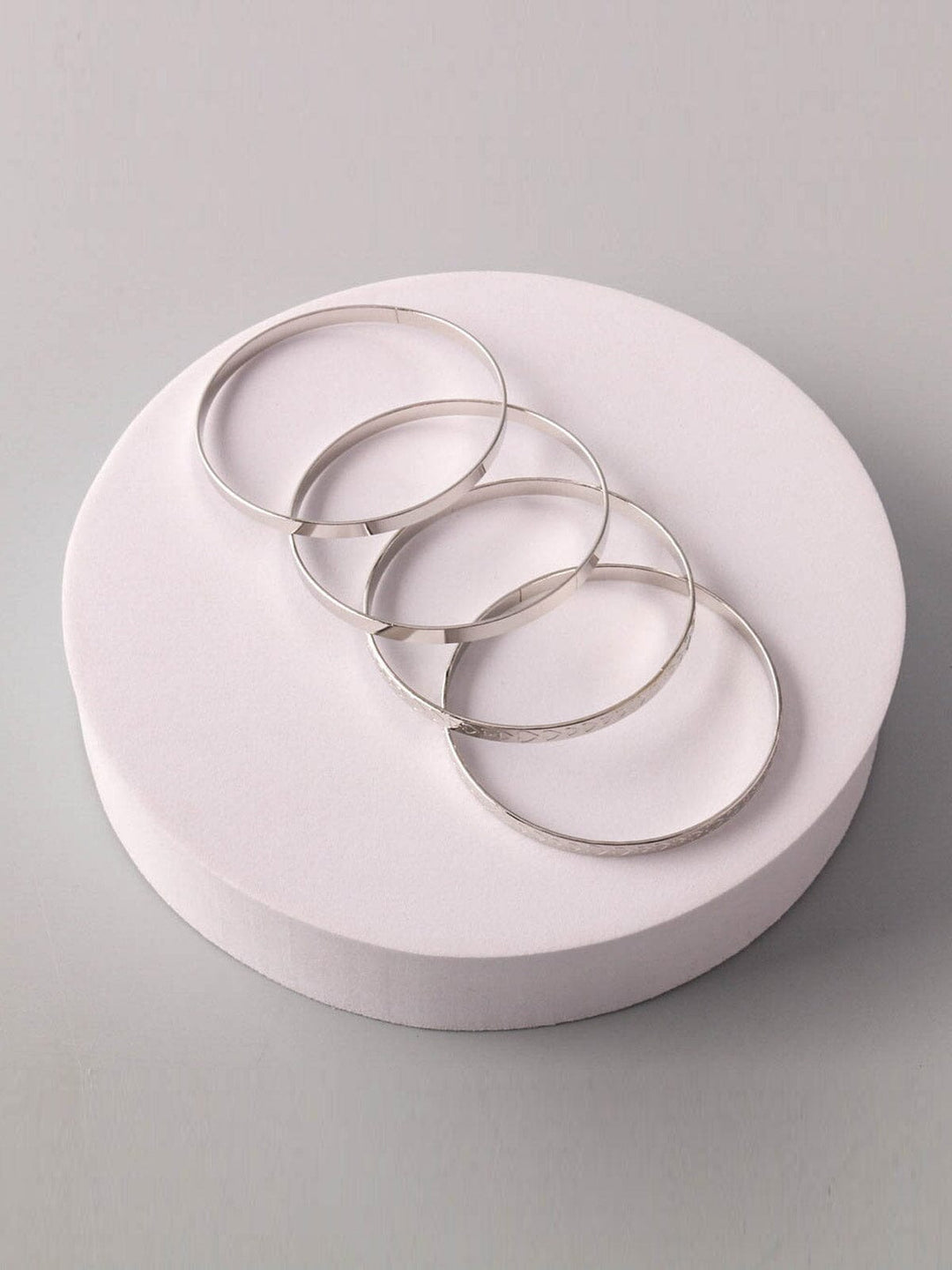 WOMEN'S FASHION GOLD & SILVER BRACELET