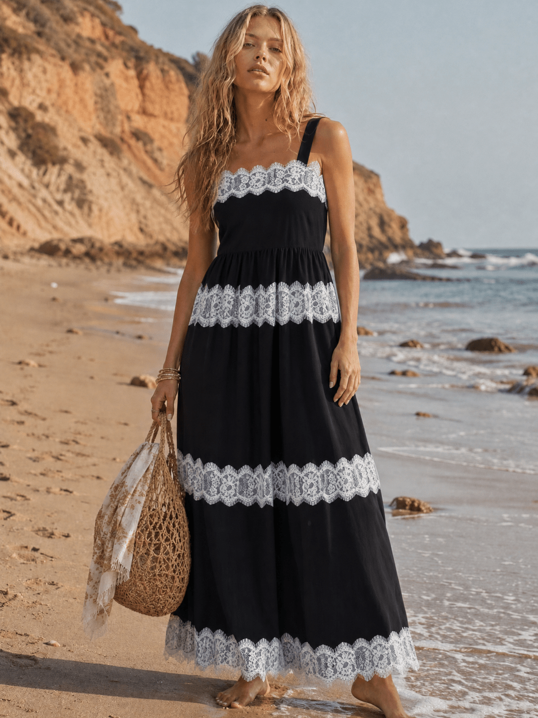 WOMEN'S SLEEVELESS ELASTIC WAIST LACE TIERED SMOCK MAXI DRESS