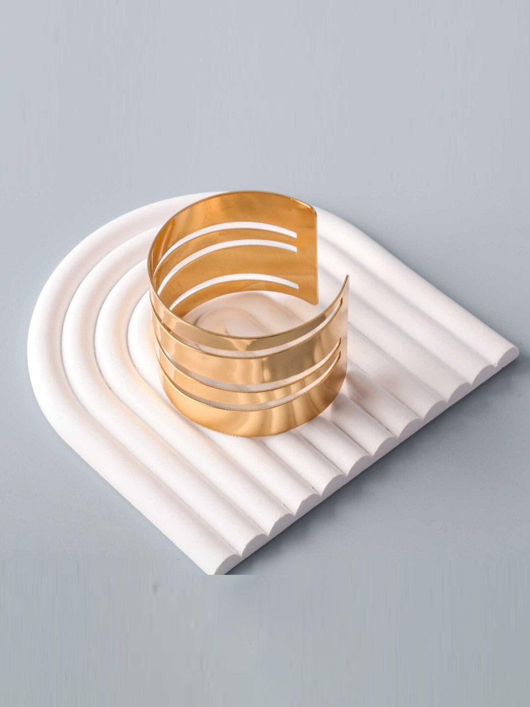 FASHION CUFF BRACELET