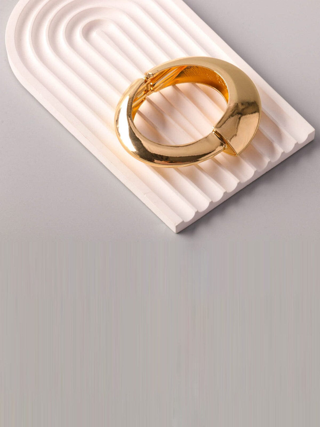 FASHION GOLD COLOR CUFF BRACELET