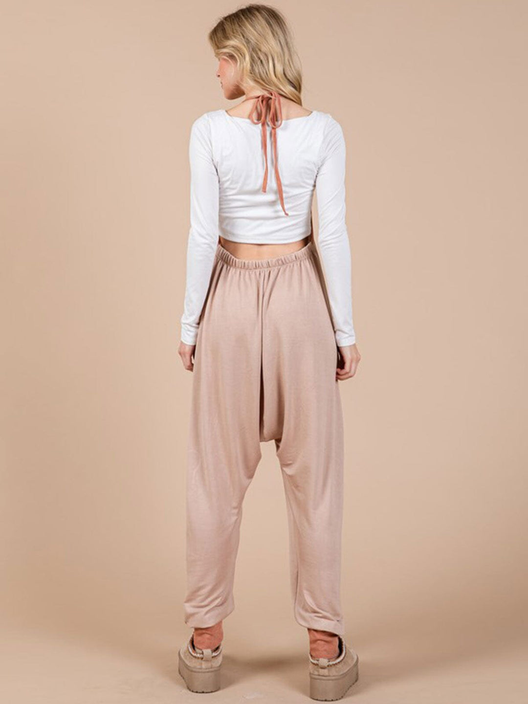 WOMEN'S SLEEVELESS HALTER NECK OPEN BACK FRONT POCKET COLORBLOCK JUMPSUIT