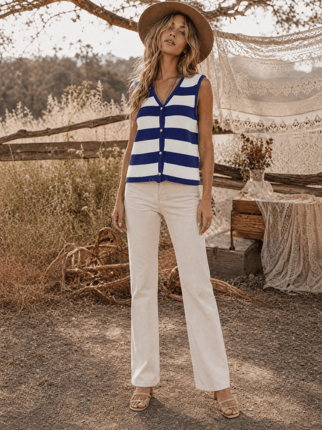 WOMEN'S SLEEVELESS V-NECK BUTTON UP COLORBLOCK STRIPES KNIT TOP