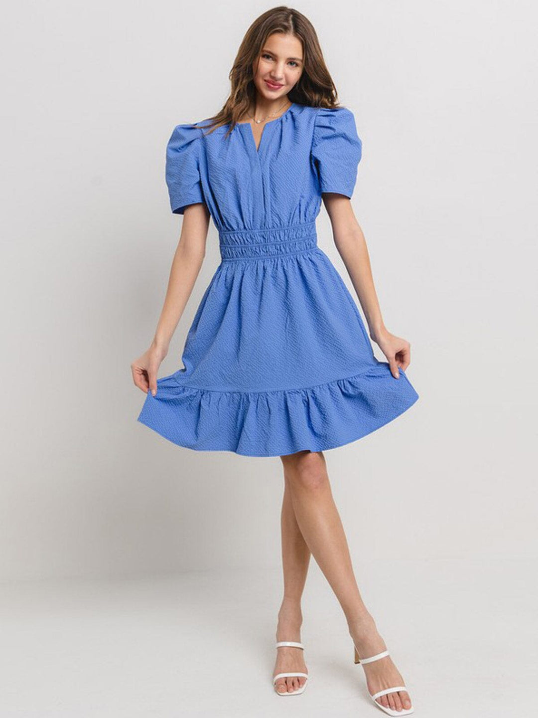 WOMEN'S SHORT PUFF SLEEVE V-NECK ELASTIC WAIST FRONT POCKETS DETAILED MINI DRESS