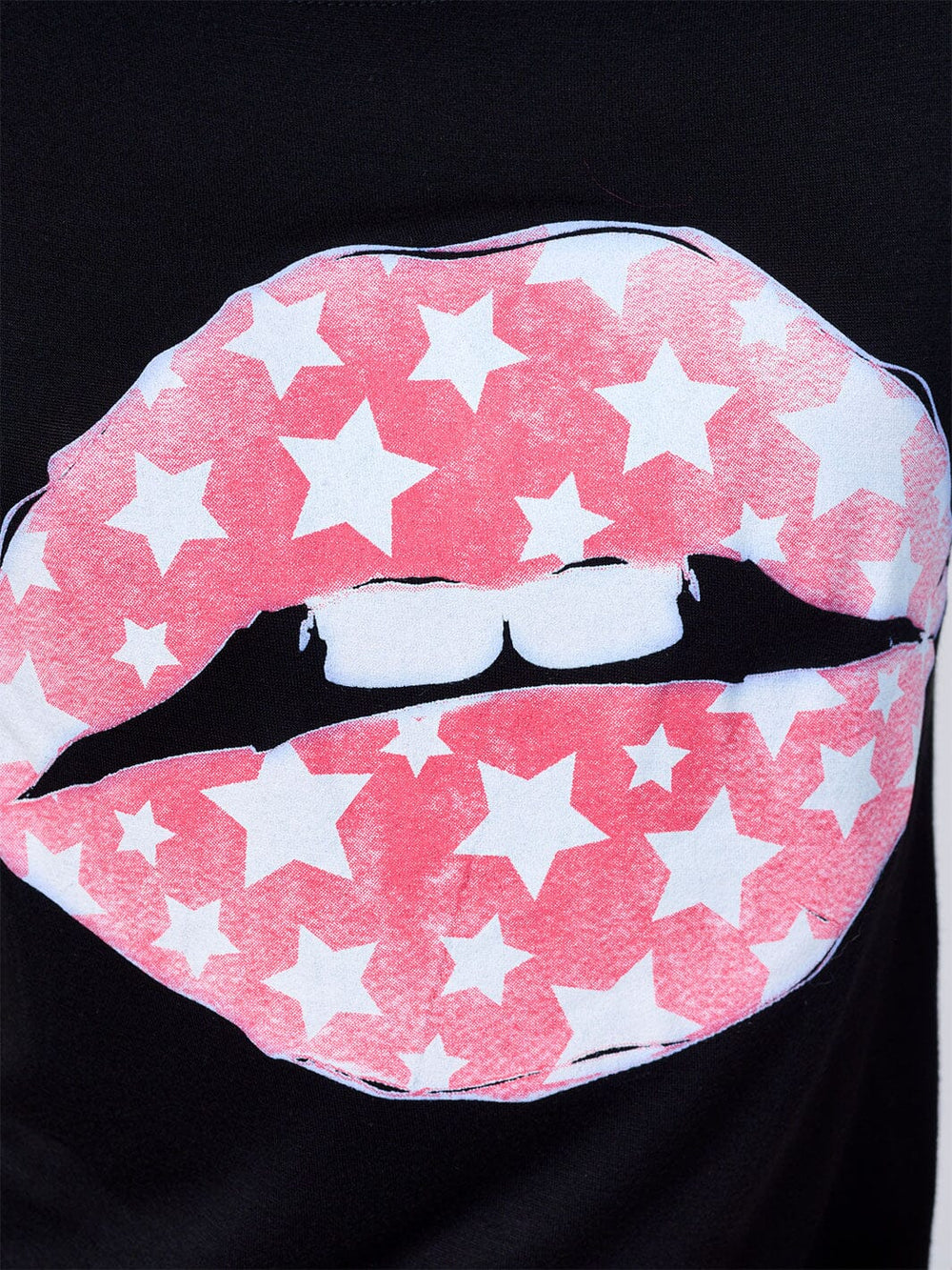 WOMEN'S SHORT SLEEVE GRAPHIC TOP