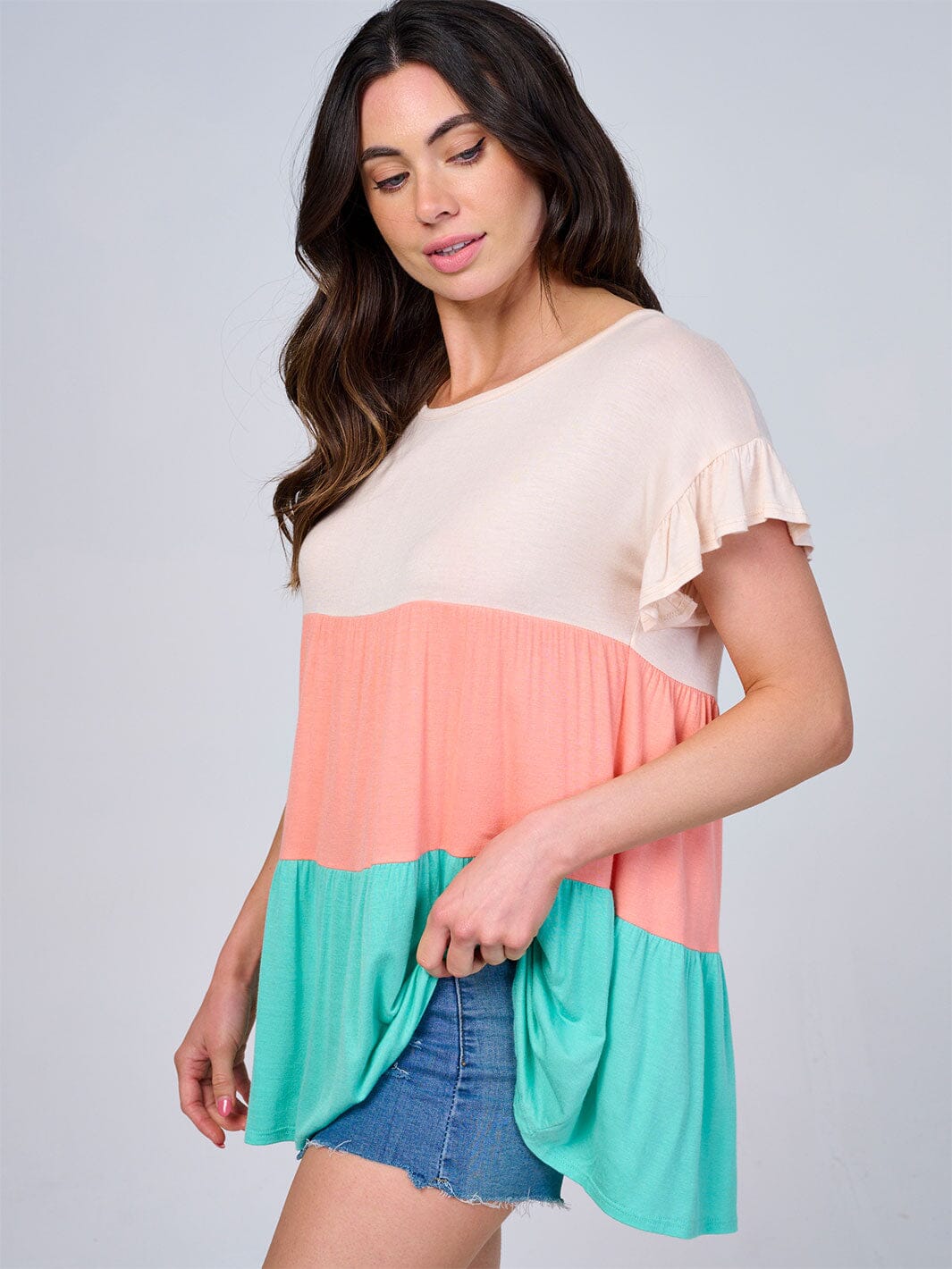 WOMEN'S SHORT SLEEVE RUFFLE TIERED COLORBLOCK TUNIC TOP