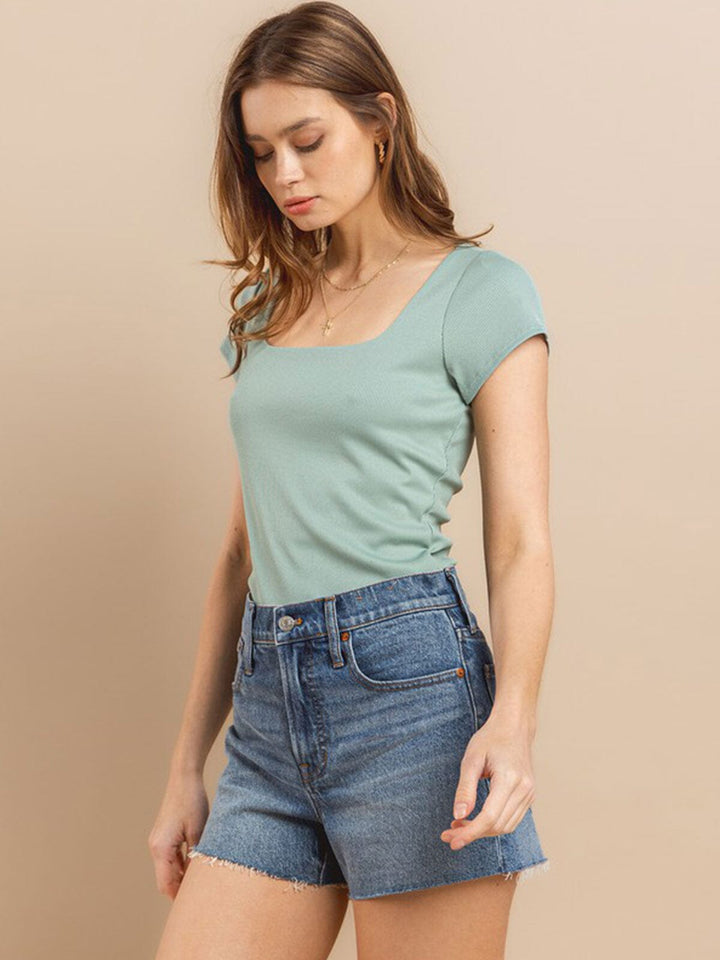 WOMEN'S SHORT SLEEVE SQUARE NECK RIBBED BODYSUIT