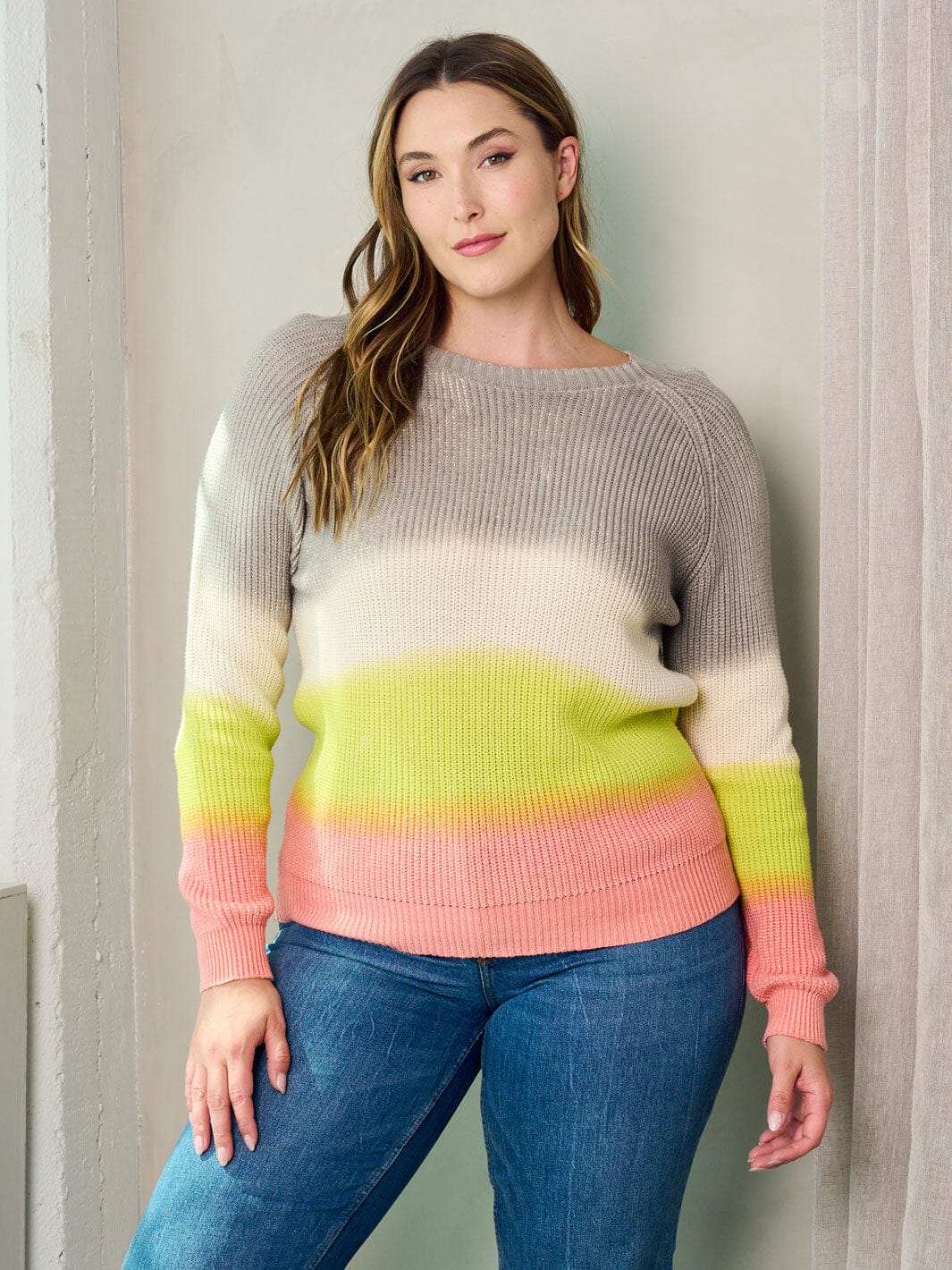PLUS SIZE LONG SLEEVE COLORBLOCK KNIT SWEATER