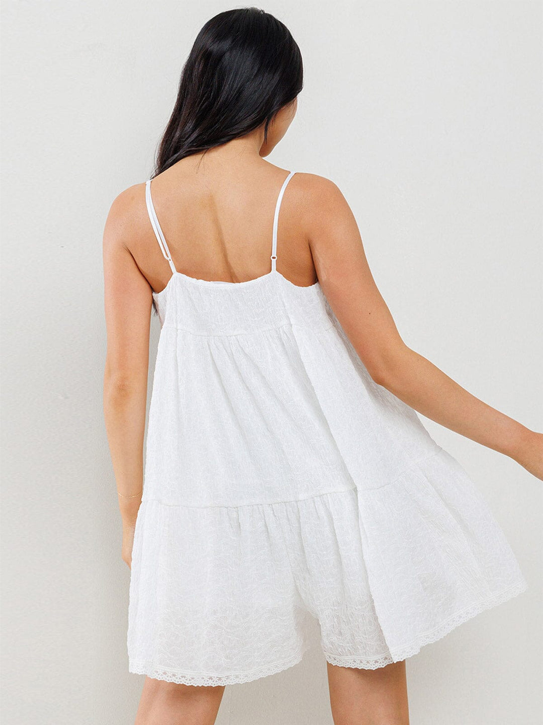 WOMEN'S SLEEVELESS RUFFLE TIERED TUNIC ROMPER – Wholesalefashiontrends.com