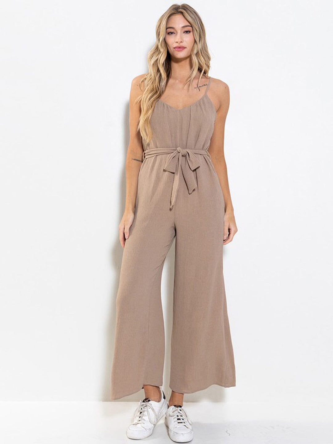 WOMEN'S SLEEVELESS V-NECK POCKETS SELF TIE WIDE LEG JUMPSUIT