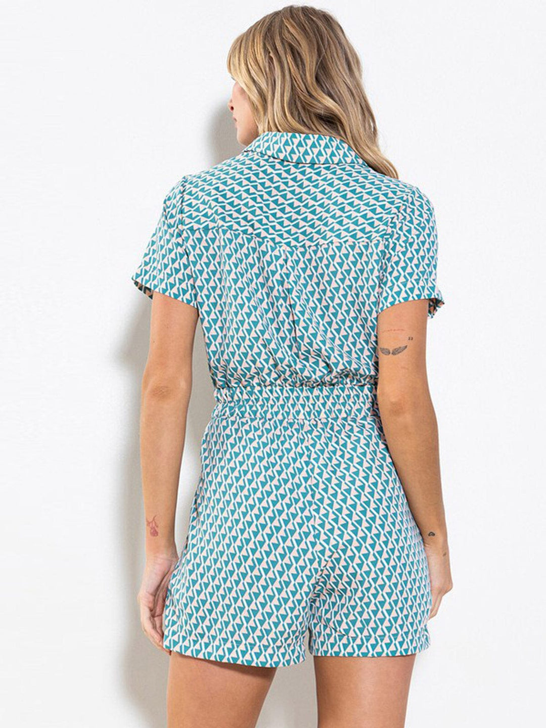 WOMEN'S SHORT SLEEVE SMOCK WAIST POCKETS MULTI PRINT ROMPER