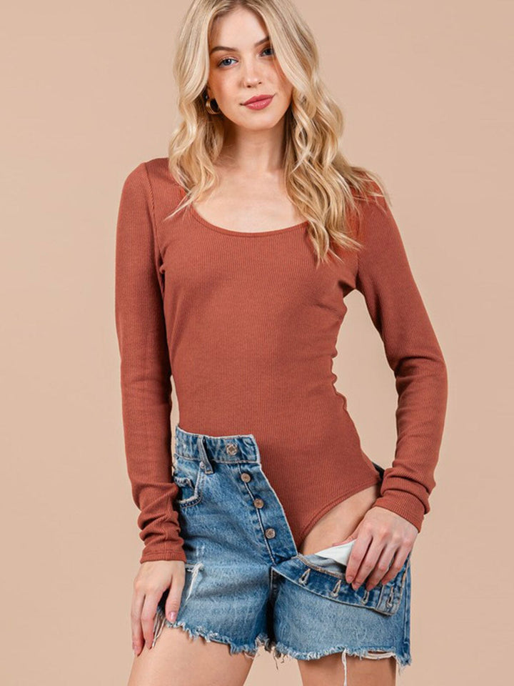 WOMEN'S LONG SLEEVE ROUND NECK RIBBED BODYSUIT