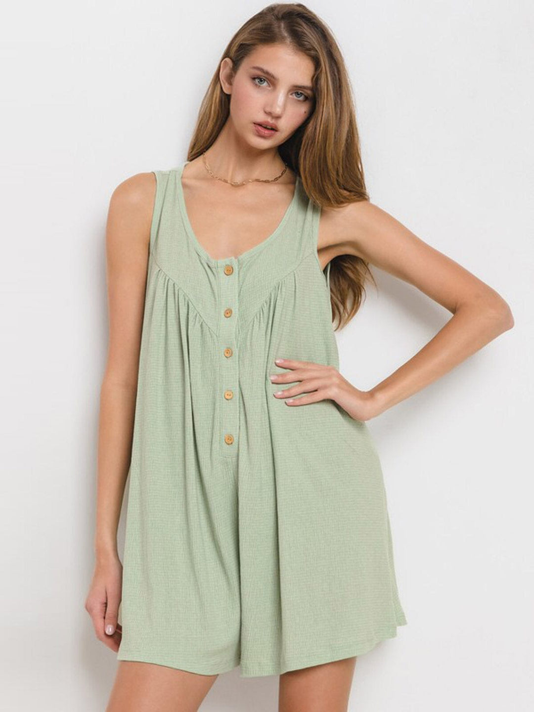 WOMEN'S SLEEVELES BUTTON UP POCKETS ROMPER