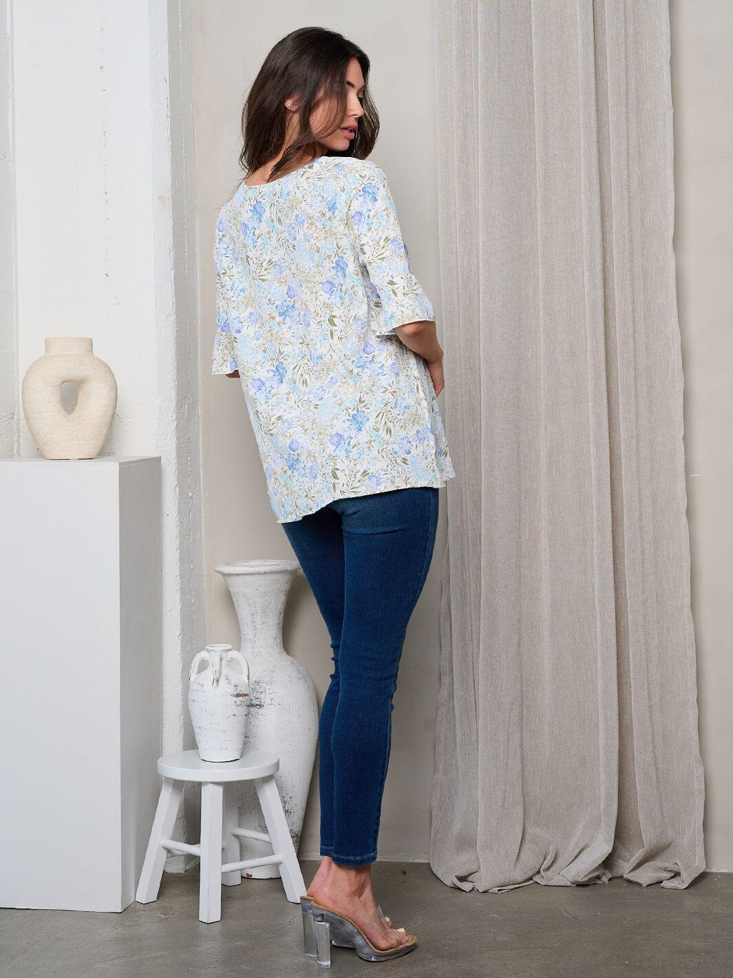 WOMEN'S 3/4 RUFFLE SLEEVE FLORAL TUNIC TOP