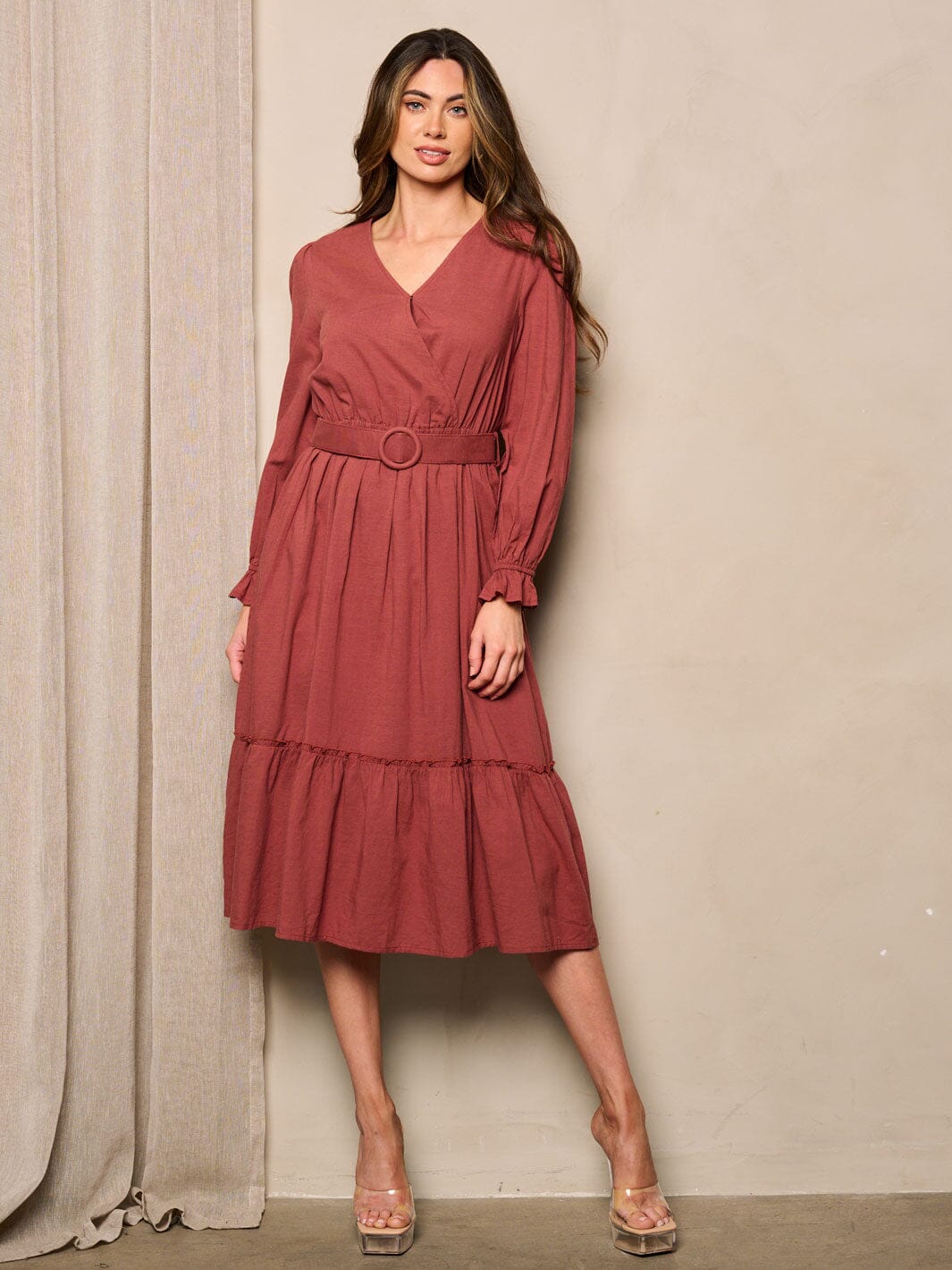 WOMEN'S LONG SLEEVE V-NECK SURPLICE BELTED MIDI DRESS