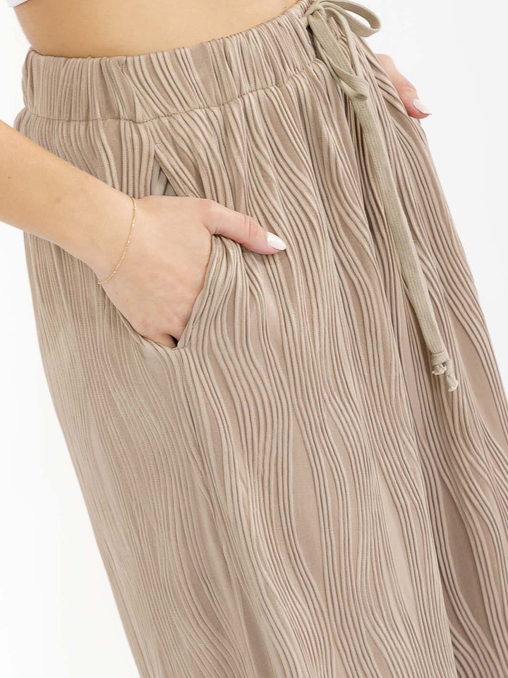 WOMEN'S ELASTIC WAIST FRONT POCKET WIDE LEG DETAILED PANTS