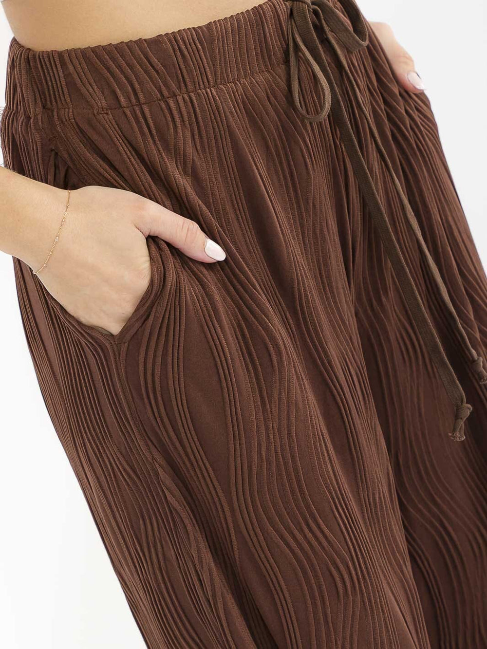 WOMEN'S ELASTIC WAIST FRONT POCKET WIDE LEG DETAILED PANTS