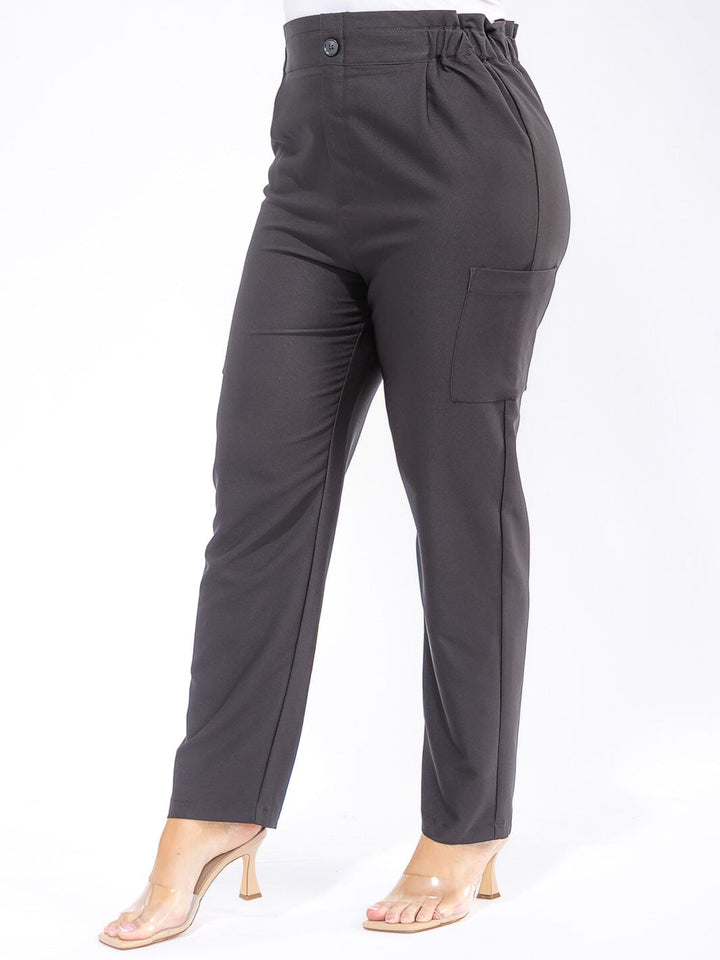PLUS SIZE BUTTON CLOSURE POCKETS WIDE LEG PANTS