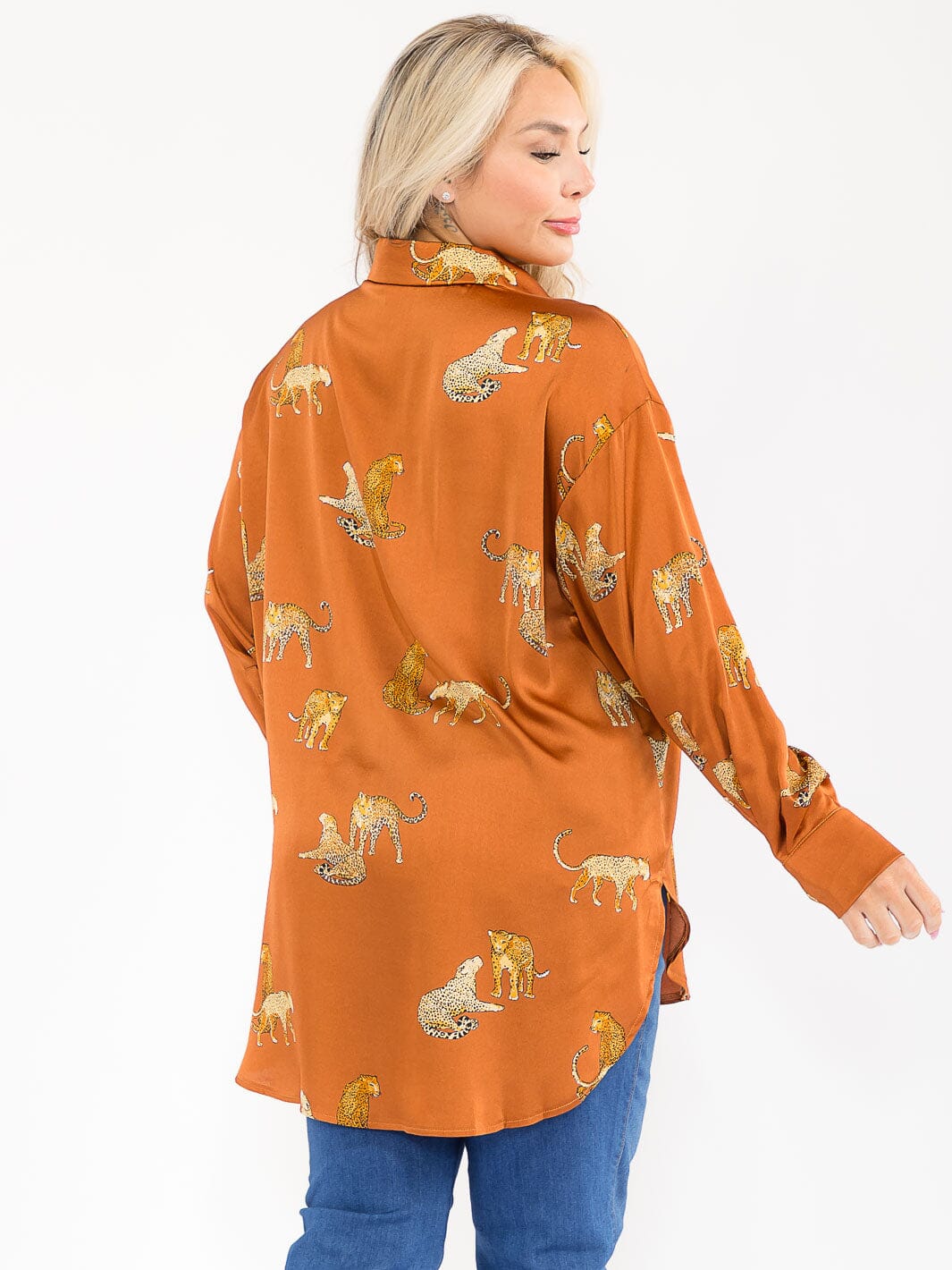 PLUS SIZE LONG SLEEVE V-NECK HIGH-LOW MULTI PRINT BLOUSE
