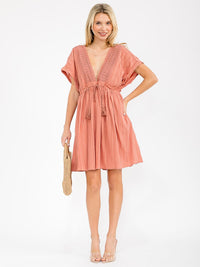 WOMEN'S SHORT SLEEVE V-NECK FRONT POCKETS OPEN BACK MINI DRESS