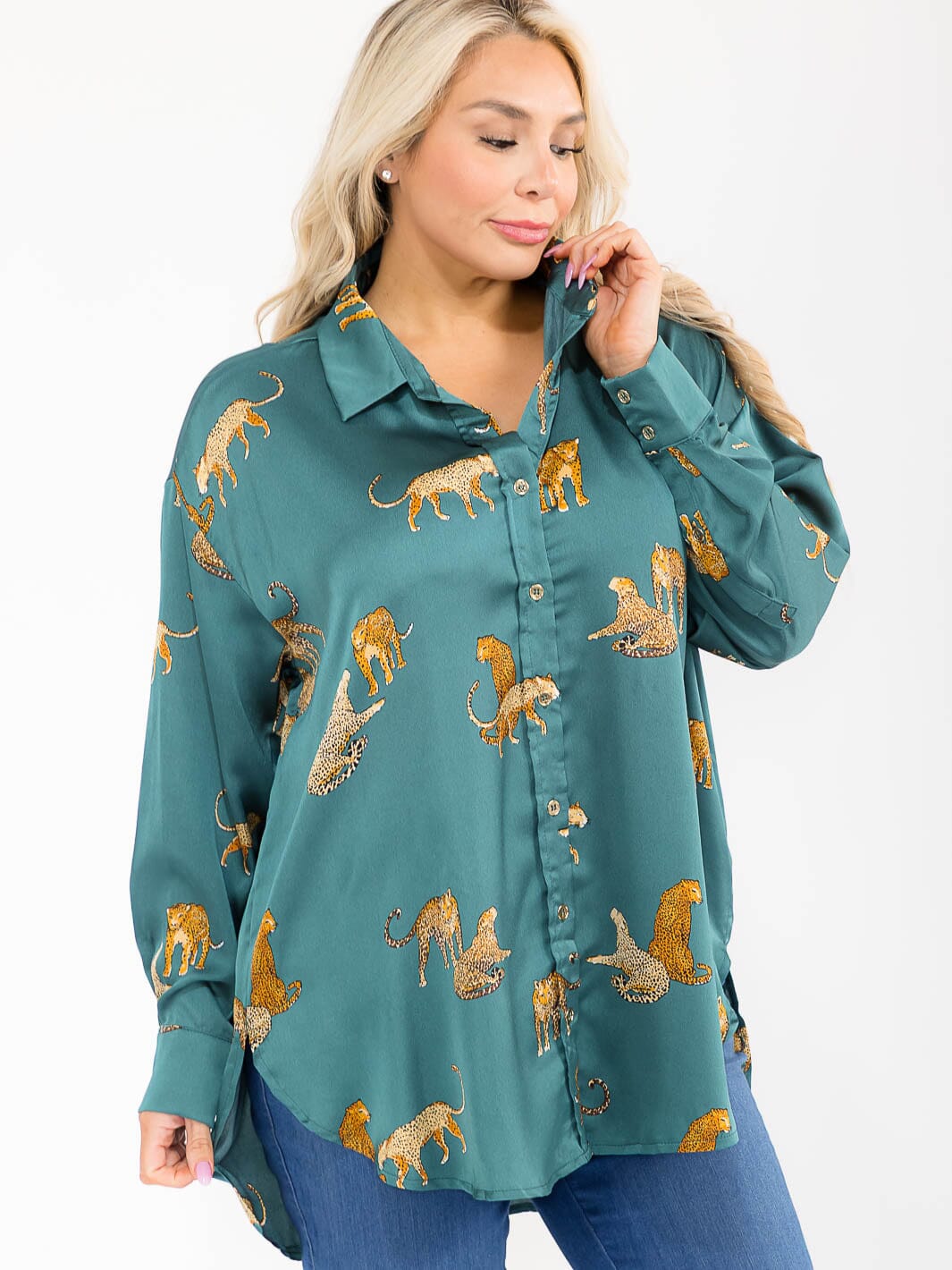PLUS SIZE LONG SLEEVE V-NECK HIGH-LOW MULTI PRINT BLOUSE