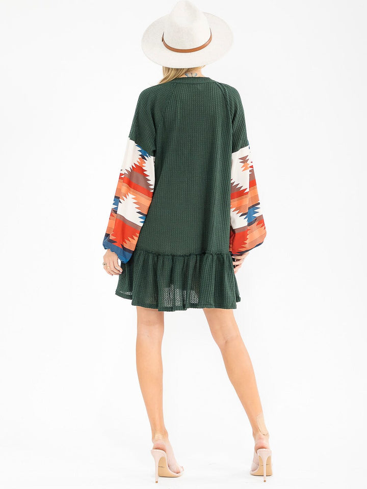 WOMEN'S LONG PRINT SLEEVE V-NECK LOOSE FIT MINI DRESS