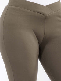 PLUS SIZE ELASTIC WAIST SKINNY LEG PANTS