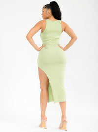 WOMEN'S SLEEVELESS SIDE SLIT BELTED RIBBED BODYCON MIDI DRESS