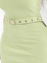 WOMEN'S SLEEVELESS SIDE SLIT BELTED RIBBED BODYCON MIDI DRESS