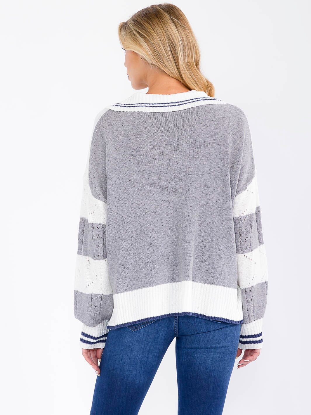 WOMEN'S LONG SLEEVE V-NECK COLORBLOCK PULLOVER KNIT SWEATER