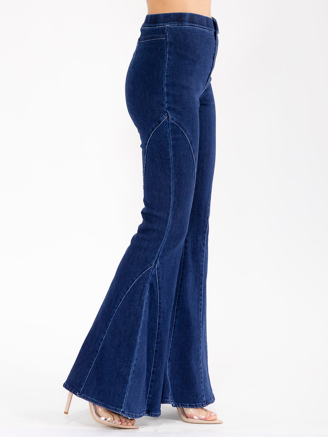 WOMEN'S BUTTON CLOSURE BELL LEG STRETCH DENIM PANTS